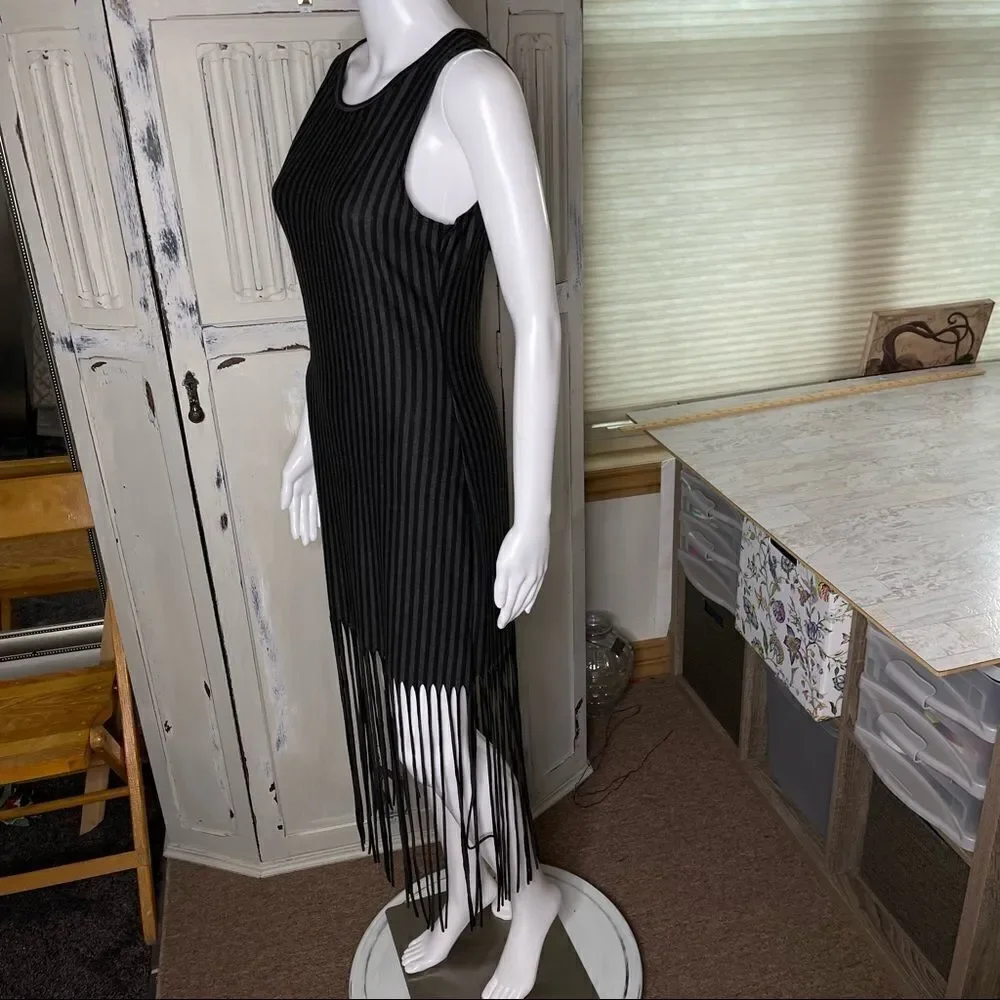Cleo Black Gray Stripe Fringe Hemline Sleeveless Midi Dress Size Medium - Picture 8 of 16